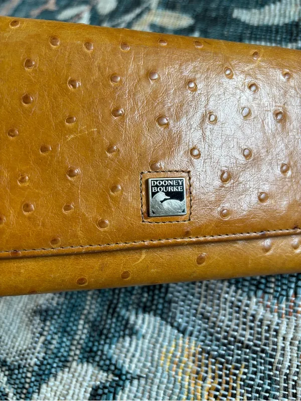 Vintage Dooney & Bourke Ostrich Collection Checkbook Organizer Wallet Billfold - Image 11