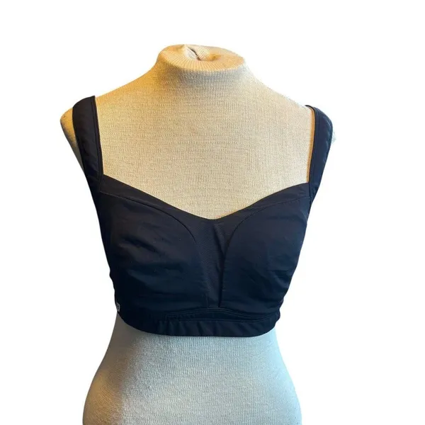 Lululemon Black Sports Bra Size 36DD Lightly Padded Adjustable Straps Hook Closu - Image 13
