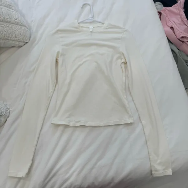 SKIMS Long Sleeve T-Shirt Cotton - Image 2