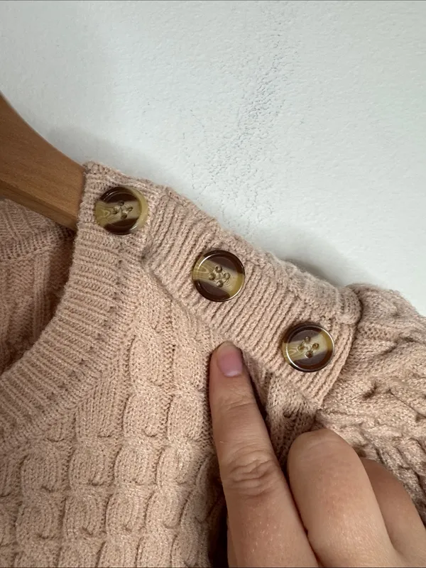 MAJORELLE Revolve Cable Knit Puff Short Sleeve Sweater Tan Button Shoulder sz S - Image 8