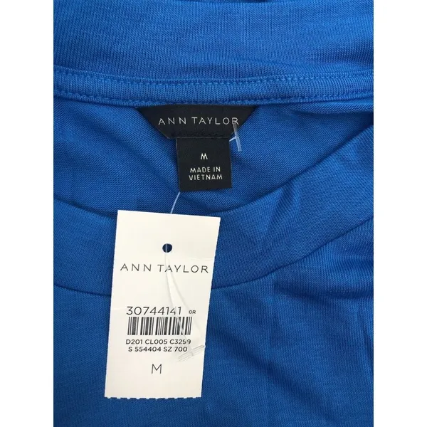 NWT Women's Ann Taylor V-Yoke Shirred Blouse Top in Blue Sz Medium - Image 9