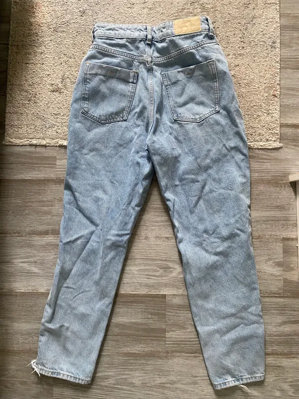 Zara Boyfriend Jeans - Image 2