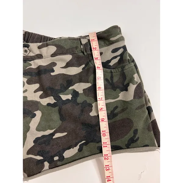 POL Camo Sweat Shorts Size Small Raw Hem High Rise Stretch Lounge Casual - Image 6