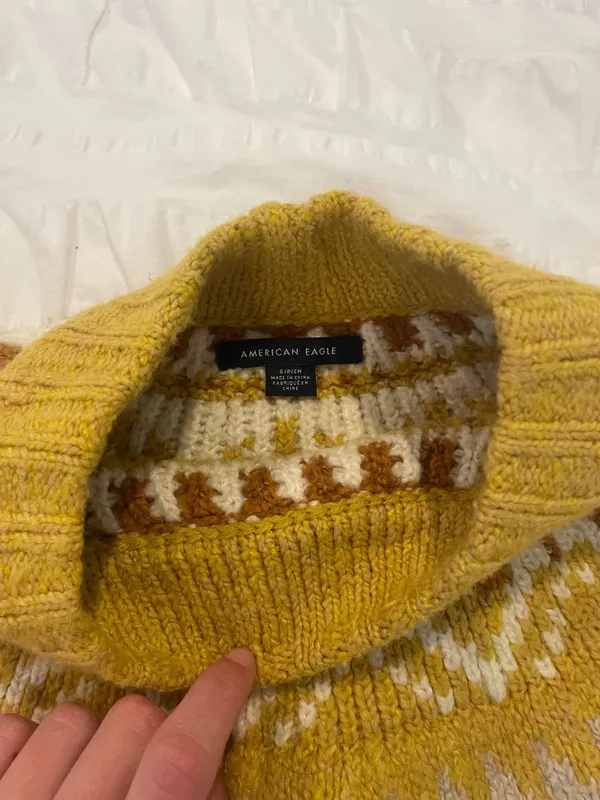 American Eagle Sweater - Image 2
