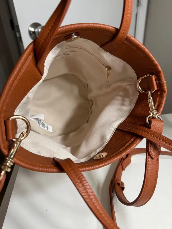 Universal Threads Bucket bag - Image 5