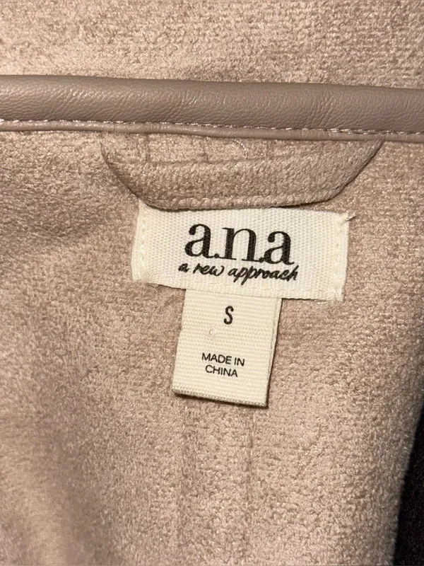 a.n.a. A New Approach NWT Faux Fur Shearling Midweight Coat Womens S Latte Beige - Image 8