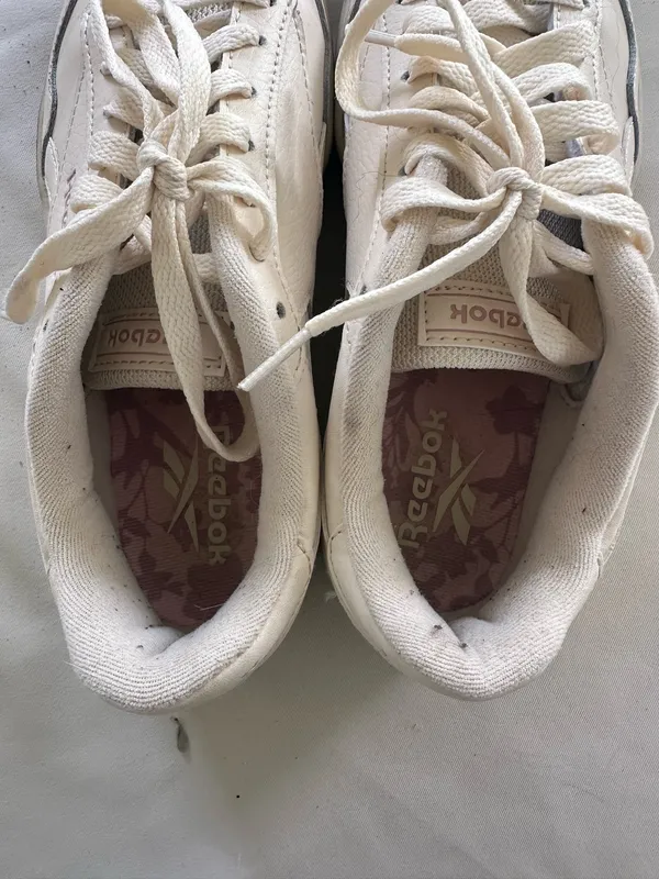 Reebok Women’s Sneakers - Image 3