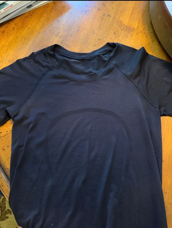 Lululemon Swiftly Tech 2.0 Short Sleeve - Image 2