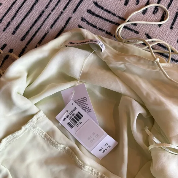Abercrombie & Fitch Soft Lime Open Back Maxi Dress NWT L - Image 5