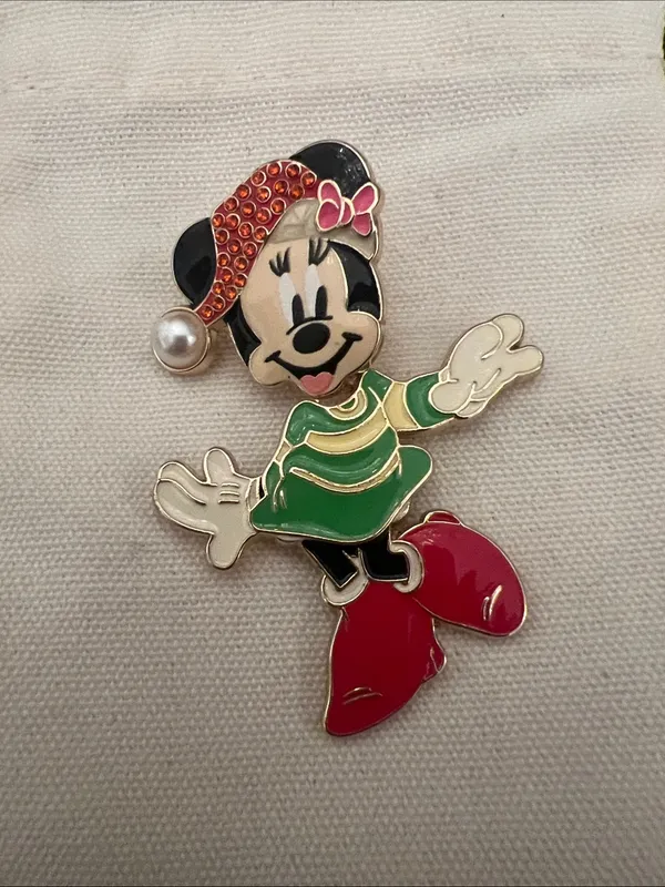 Minnie Mouse Enamel Disney’s Minnie Vintage Collection baublebar - Image 4