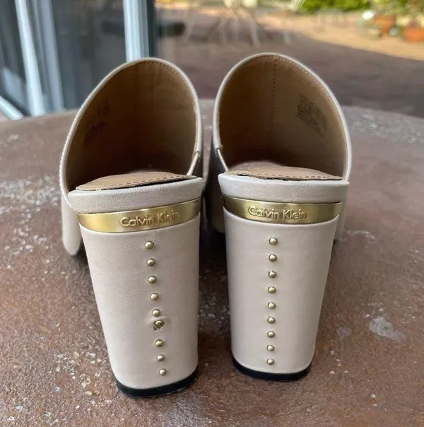 Calvin Klein cream heels 
Basically new, Worn once - Image 5