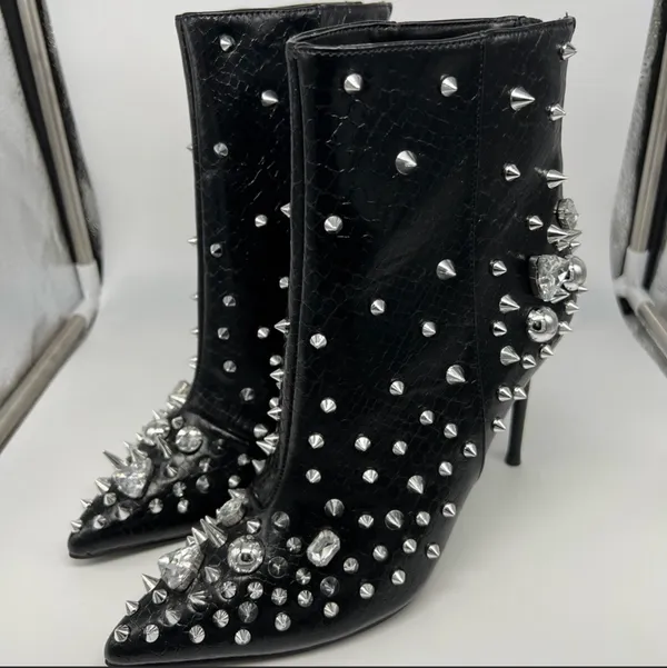Black Viceroy Studded Bootie Boots Heels - Image 3