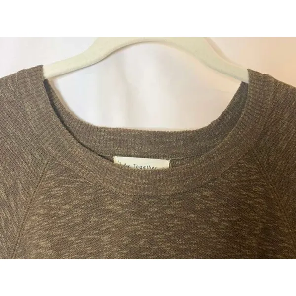 by Together Over and Out Short sleeved knit sweater crew neck sz. S in Green - Image 5