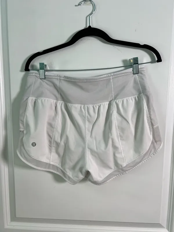Lululemon Mind Over Miles Short White Size 6 Preppy Coastal Low Rise Workout - Image 7
