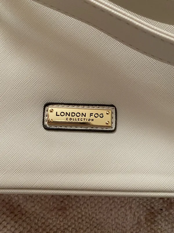 London Fog Purse - Image 6
