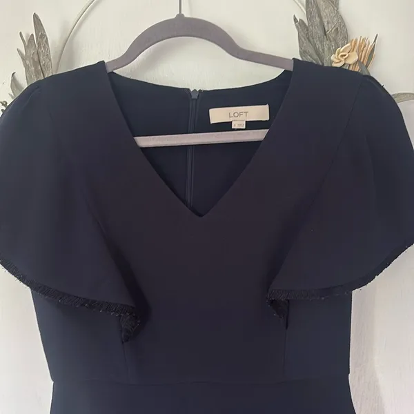 LOFT Navy Flutter Sleeve V-Neck Fit & Flare Dress Size 0 - Image 5