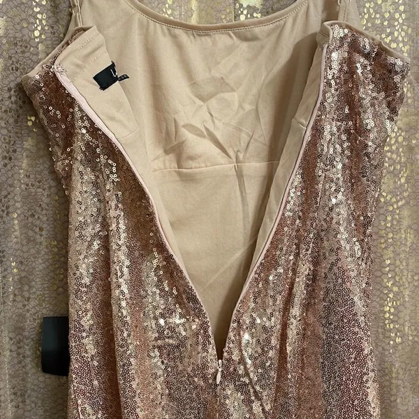 Lulus glam ma’am gold sequin bodycon ruffle mini dress, size L, NWT - Image 8