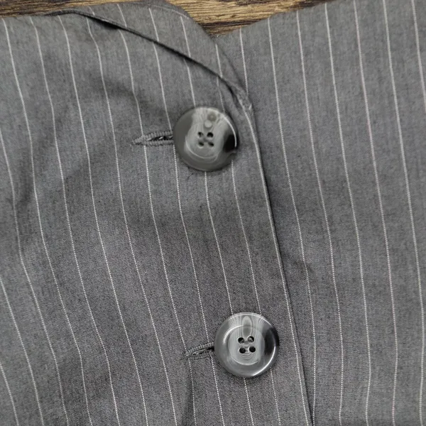 NWT Van Heusen Womens Stretch 2-Button Pinstripe Blazer Jacket Gray / Purple XL - Image 4