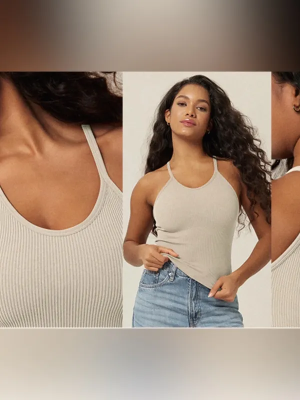Ribbed Crop Bandeau Tank - Beige says it’s 2XL but I daily that an L - Image 4