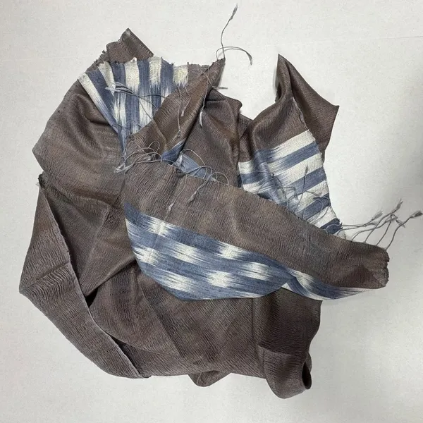 Unisex Silk Scarf With Thin Fringes‎ 68" x 25" - NEW in Bag. - Image 7