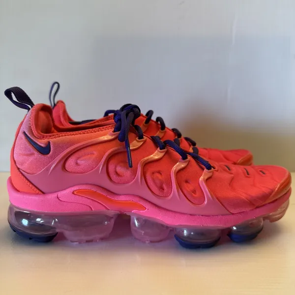 Nike Air VaporMax Plus Bright Crimson Pink Blast Size 10 Womens CU4907-600 - Image 2