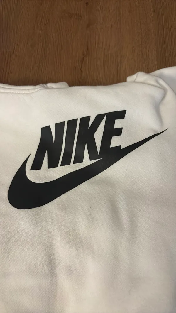 Nike Sweatshirt Hoodie Pullover - Image 3