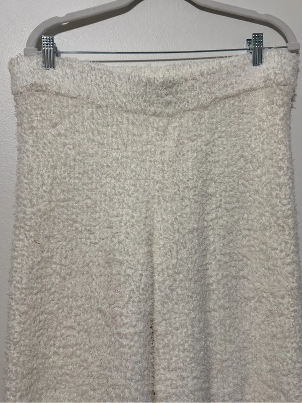 Aerie Matching Sweater Set Cream White Fuzzy Fluffy Marshmallow Medium & Pants - Image 7