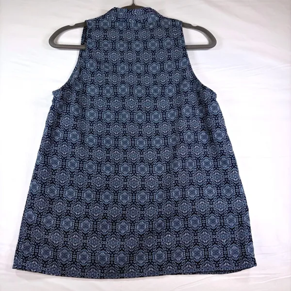 Ava Christine‎ Blue & White Geometric Sleeveless Blouse Split Neck Top Navy M - Image 5
