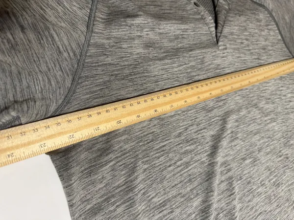 Lululemon Men’s Vent Metal Tech Henley 2.0 Grey - Image 3