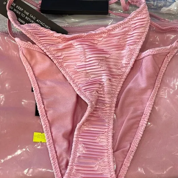 Triangle size small bottoms NWT pink vinca nary - Image 2