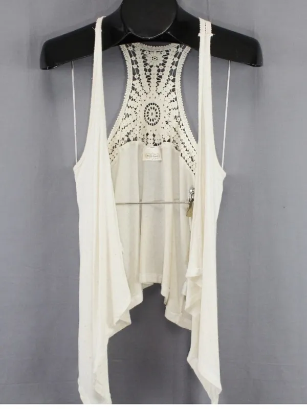 Pretty Good Boho Crochet Sweater Vest – Medium - Image 4