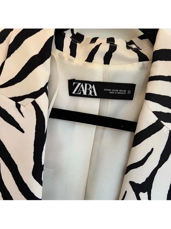 ZARA Black & White Zebra-Print Oversized Blazer - Image 6