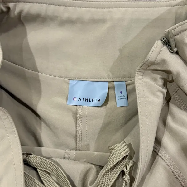 Athleta Womens Khaki Tan Pleated Athletic Skort Size 4 Side Zip Active Skirt - Image 2