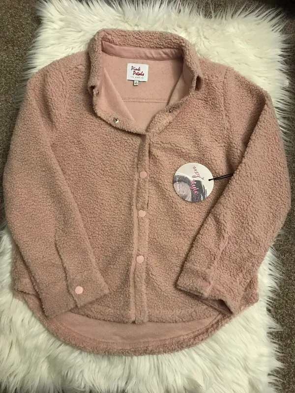 Boutique NWT Pink Petals Los Angeles light Pink sherpa coat jacket - Image 4