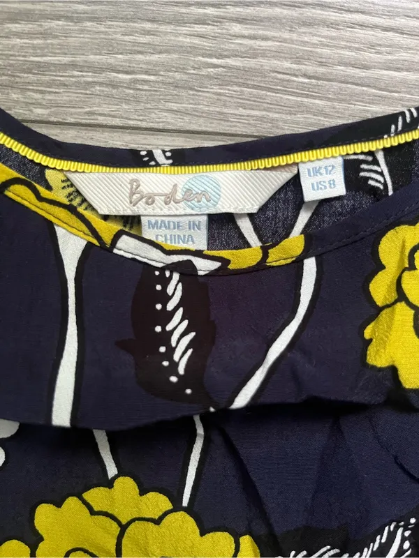 Boden Navy Yellow 3/4 Sleeve Floral Viscose Blouse Career Work Professional 8 - Image 4