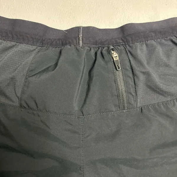 Nike Dri-FIT Black Running Shorts Reflective Logo Men’s Size Small - Image 6