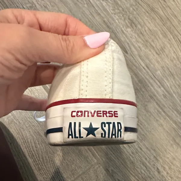 Classic Low-Top Converse Sneakers in Off-White with Red & Navy Trim - Image 2