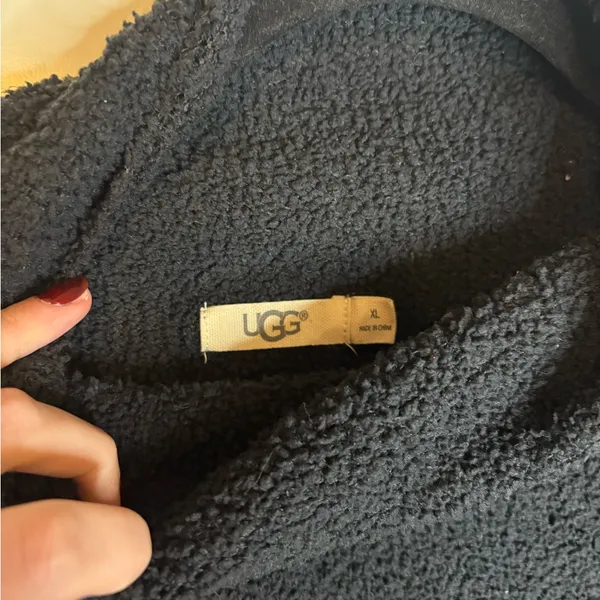 UGG Sage Cowl Neck Pullover In Black Size XL - Image 2