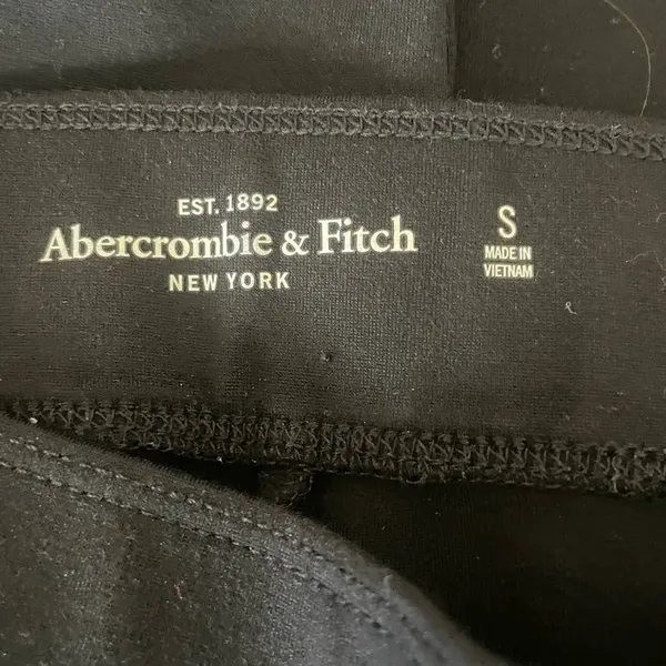 Abercrombie Women Y2K Faux Leather Minimalist Leggings‎ S Black Tuxedo Stripe - Image 7