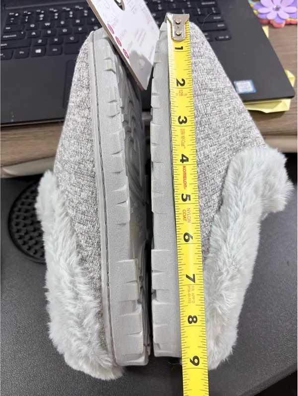Slippers L 8-9 Gray Jessica Simpson Memory Foam Plush Indoor Outdoor - Image 3