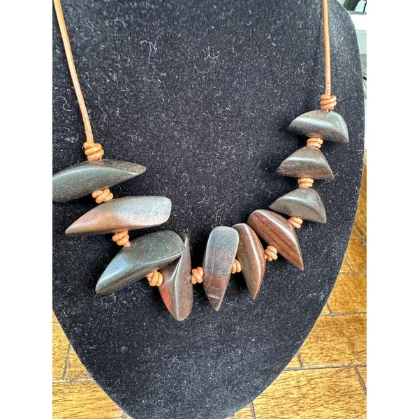 Peyote Bird carved Wood Leather Cord Sterling silver Necklace‎ 15" VGUC vintage - Image 3