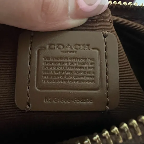 Coach F58316 Signature East/West Crossbody bag 7” x 10.5” - Image 6
