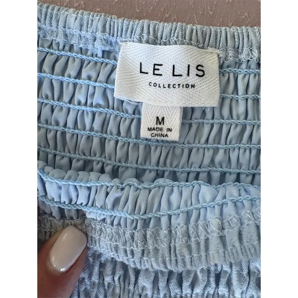 Le Lis Collection Women's M Blue Smocked‎ Puff Sleeve Crop Top - Image 3