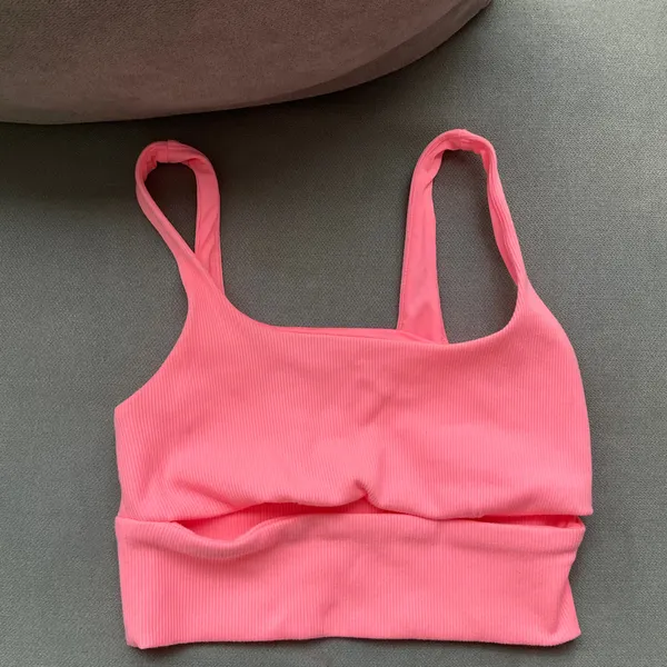 Alo Slit Bra Neon Bubblegum S - Image 2