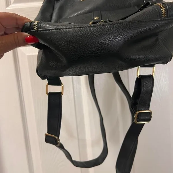 Christian Siriano Backpack Faux Leather‎ Purse- Casual, Business Casual School - Image 5