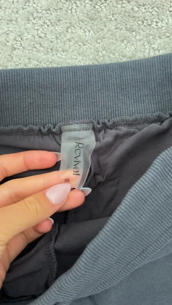 Altar'd State mini skirt grey - Image 3