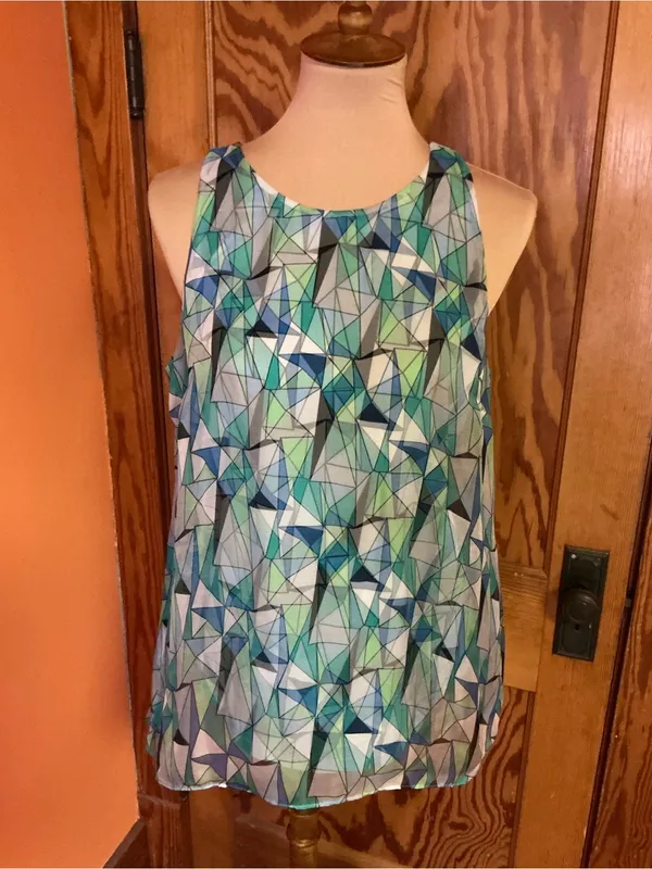 Vince Camuto Geometric Sleeveless Tunic Blouse Medium Blue Green Abstract Top - Image 5