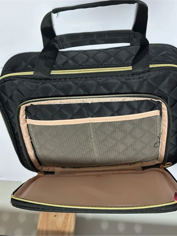 Quilted Black Travel Tote Bag with Gold Zippers - Image 2