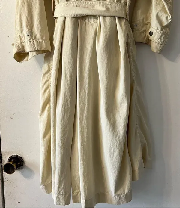 Wilfred Aritzia Trench Coat - Image 9