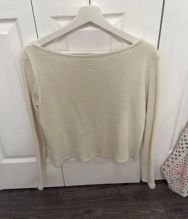 American Eagle Sweater Top - Image 3